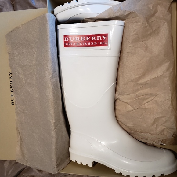 Burberry Shoes - Burberry Rain Boots size 10